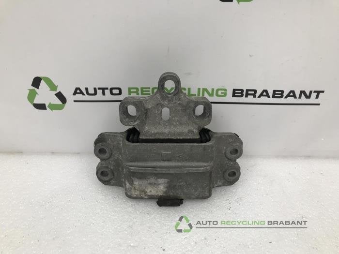 Support moteur d'un Volkswagen Golf, Autos : Pièces & Accessoires, -, 3 mois de garantie, Utilisé, -