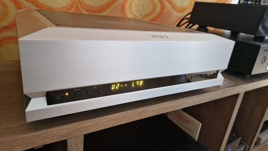 DAC TAD DA1000 (Convertisseur audio HDG), Audio, Tv en Foto, Ophalen, Zo goed als nieuw