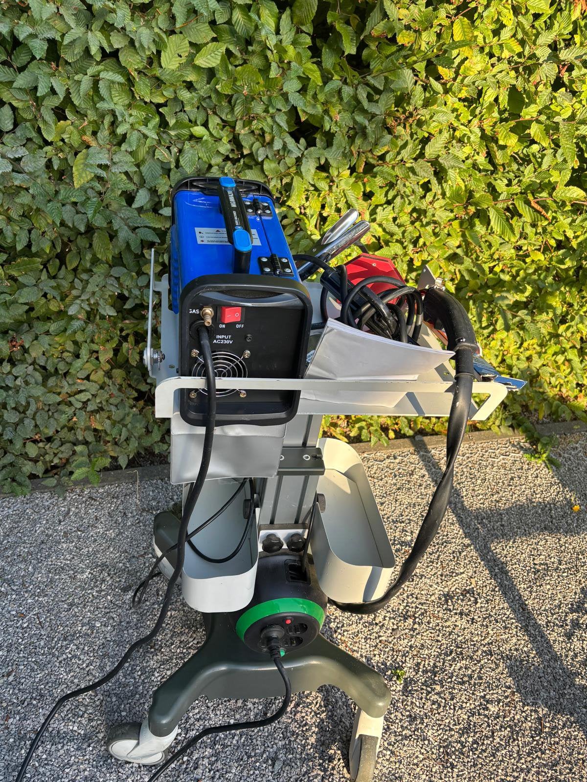 Machine à souder MIG + MAG 160 amp + fil de soudage par flux, Enlèvement, Comme neuf