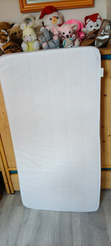 Matras Ikea voor babybedje ZGAN, Ophalen, Zo goed als nieuw, Minder dan 140 cm, Matras