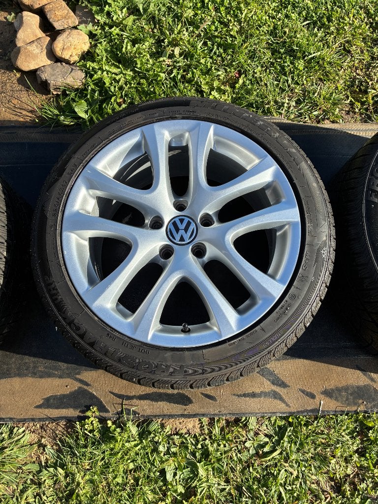 Roues d'hiver VW 5x112 57.1 Golf 5/6 Beetle Scirocco Audi A3, Autos : Pièces & Accessoires, Pneus et Jantes, Pneus hiver, Véhicule de tourisme