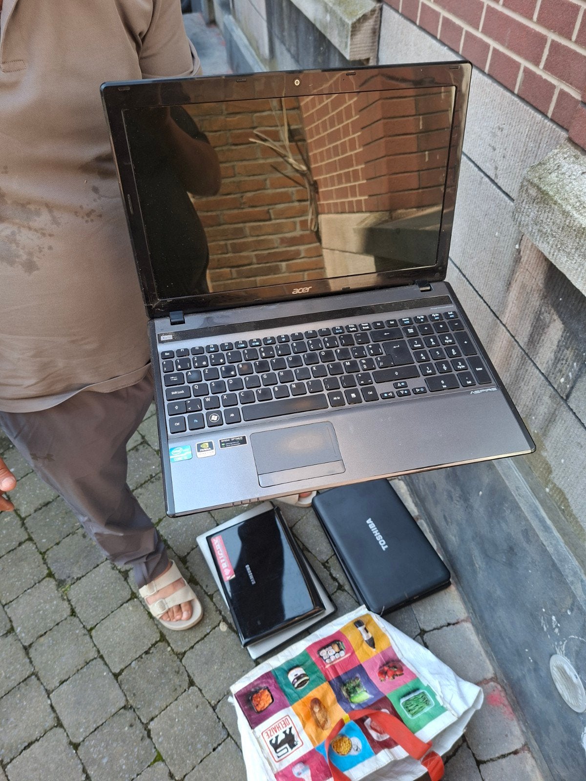 16 pc portable fonctionnel, Informatique & Logiciels, Enlèvement