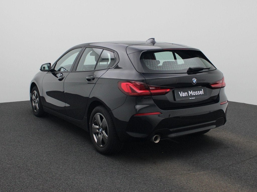 BMW 1 Reeks Hatch 118iA (100 kW), Auto's, Gebruikt, 129 g/km, 136 pk, Zwart