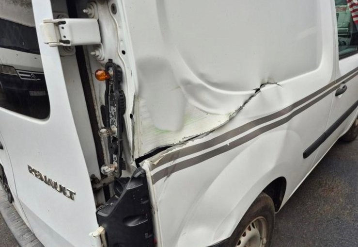Op zoek Beelingo Partner schadewagen accident start niet, Particulier, Achat, Autres marques