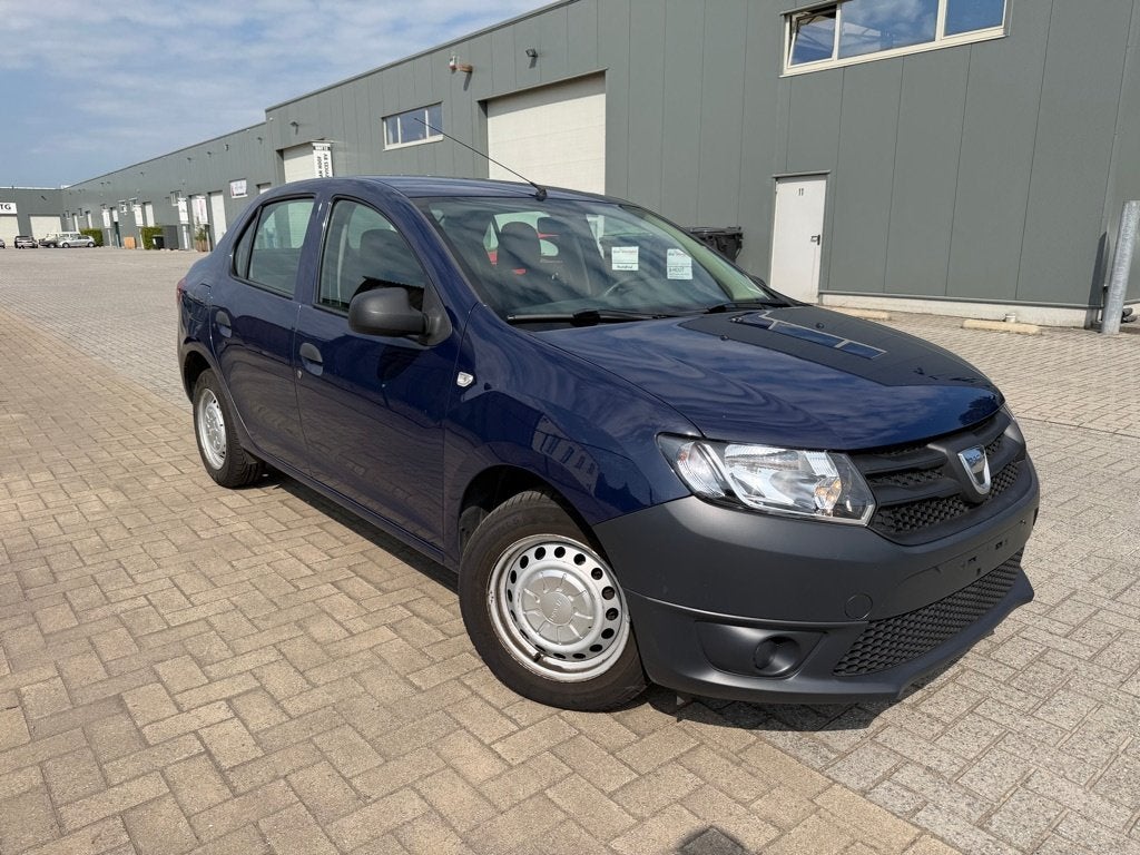 Dacia Logan Essential 1150cc essence, Euro 5, Entreprise, Boîte manuelle, Logan