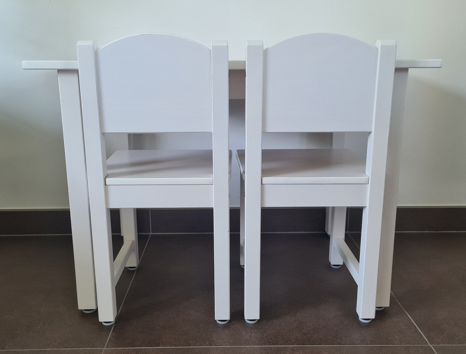 Ikea sundvik kindertafel met 2 stoeltjes wit, Kinderen en Baby's, Ophalen, Gebruikt, Tafel(s) en Stoel(en)