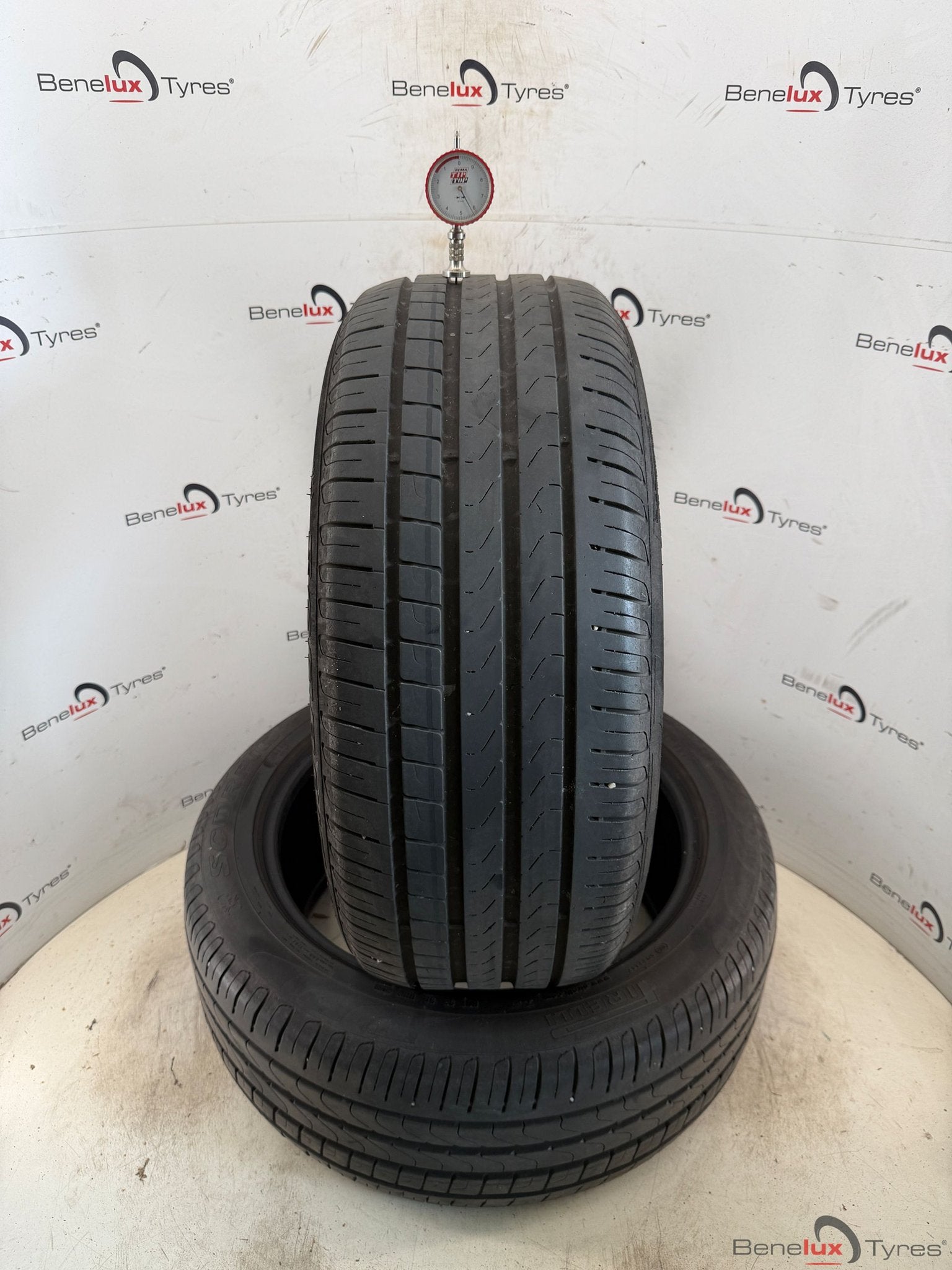 255/45R19 100V Pirelli 255/45 R19 255/45/19 2554519 Tesla, 255 mm, Véhicule de tourisme, Pneus été, -