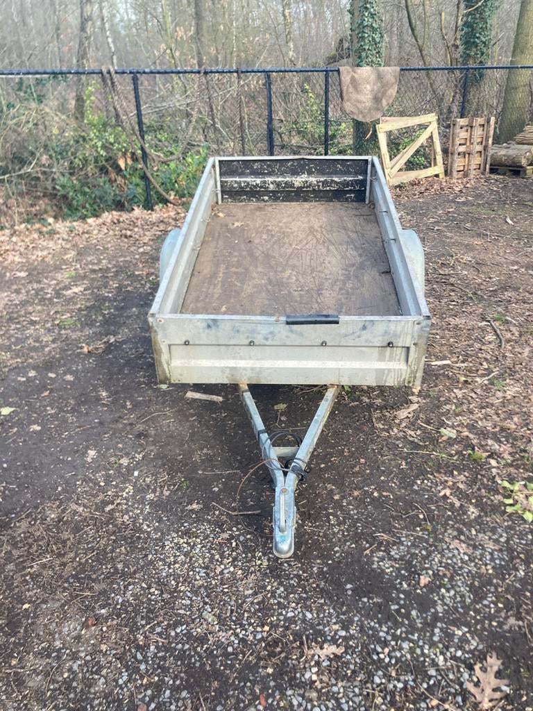 Aanhangwagen ongeremd 750 kg, Enlèvement, Utilisé