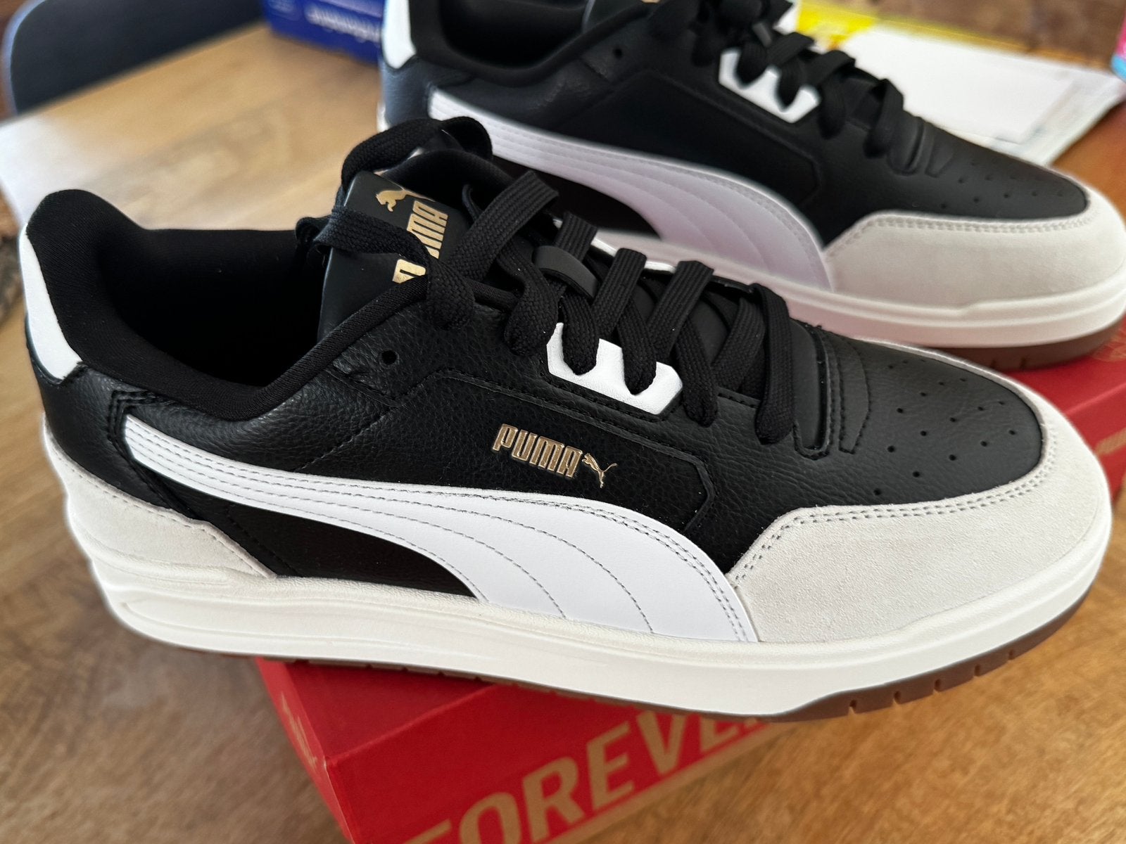 PUMA T41 Neuves - Noir/blanc/beige, Enlèvement ou Envoi, Comme neuf, Noir