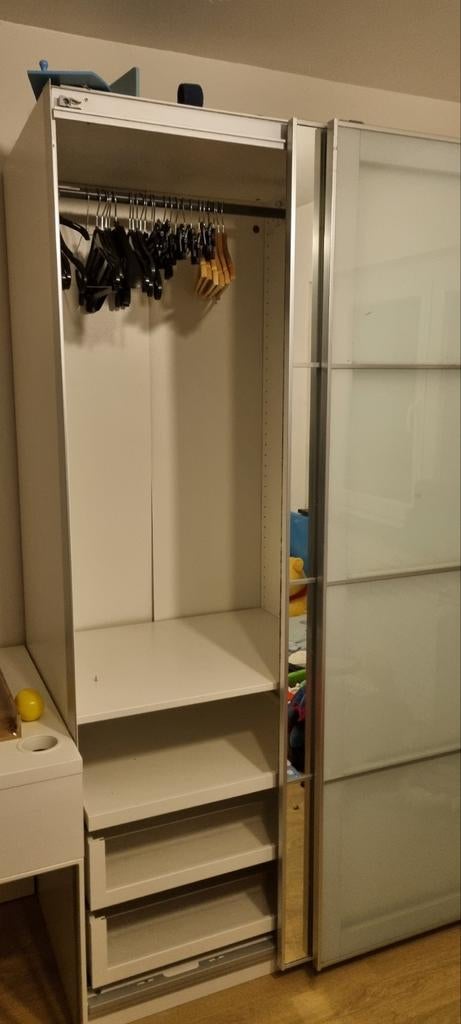 Pax Ikea avec porte coulissante, Maison & Meubles, Enlèvement