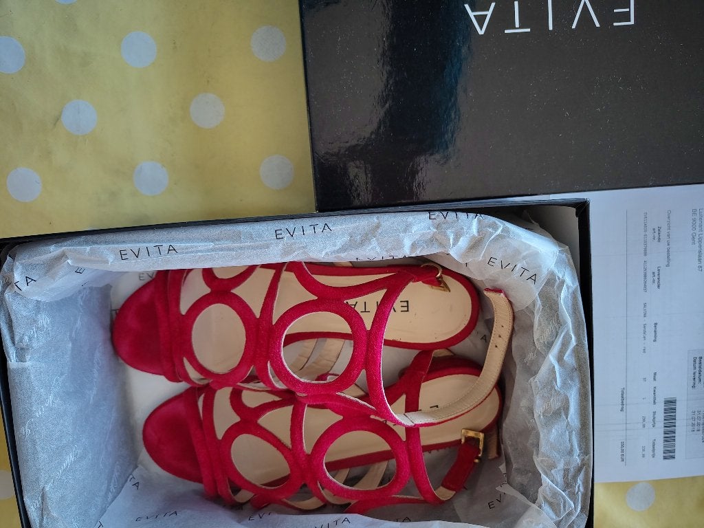 chaussures, Rouge, Comme neuf, Evita, Enlèvement