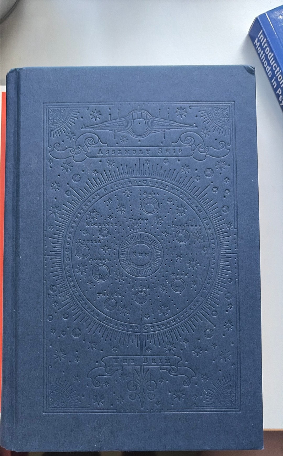 Veronica Roth - Carve the Mark, Boeken, Ophalen of Verzenden, Gelezen, Veronica Roth