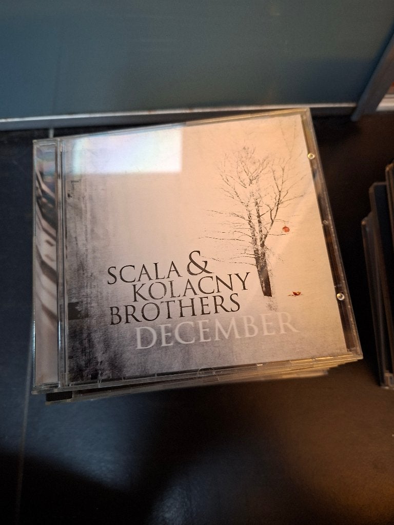 cd - scala & kolacny brothers - december, Cd's en Dvd's, Pop, Ophalen of Verzenden, Zo goed als nieuw, Inclusief boekje