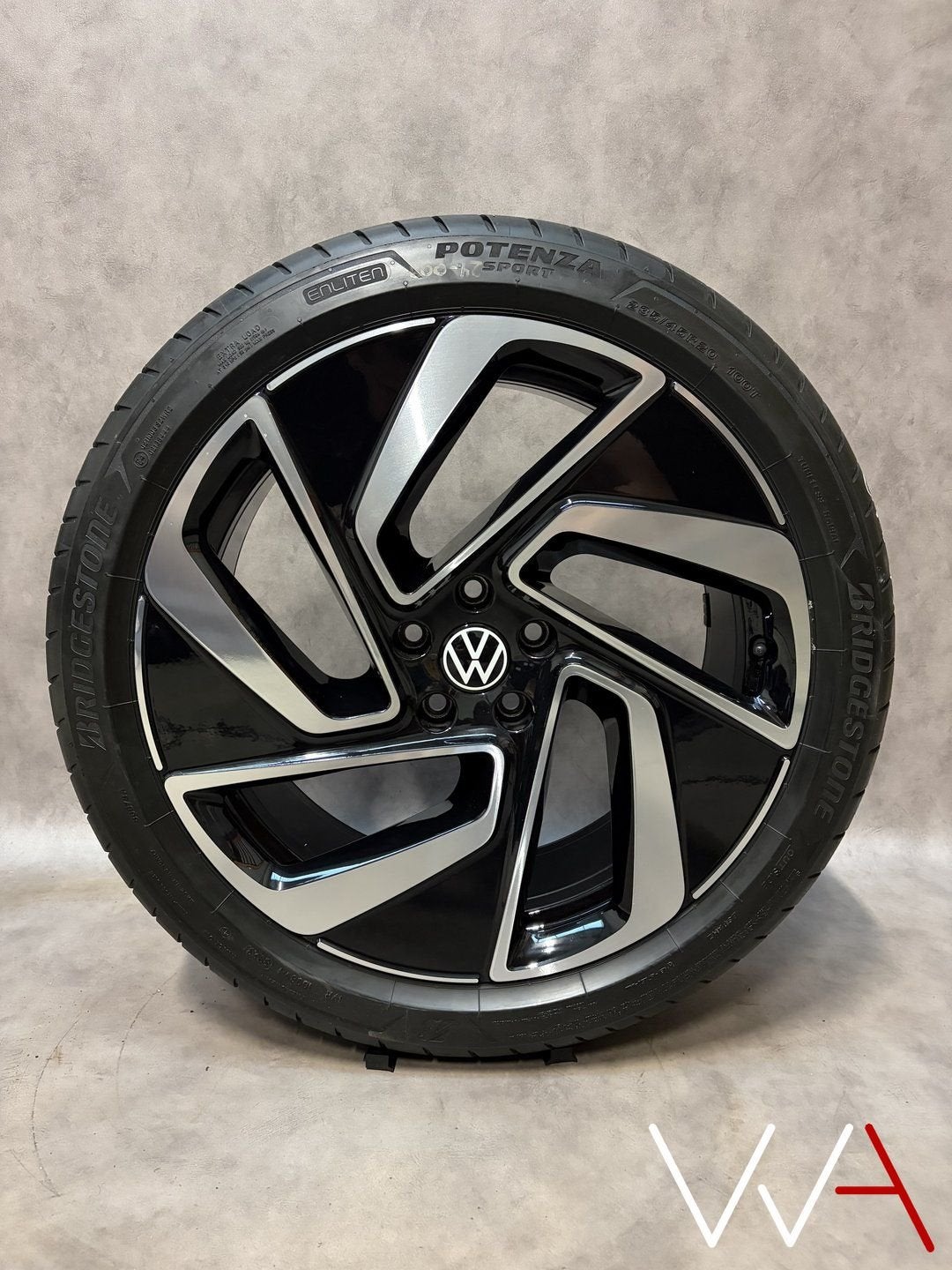 1x 20 inch Volkswagen ID.7 ID7 Montreal wiel 14B601025E BTW, Véhicule de tourisme, -, Pneu(s), Utilisé