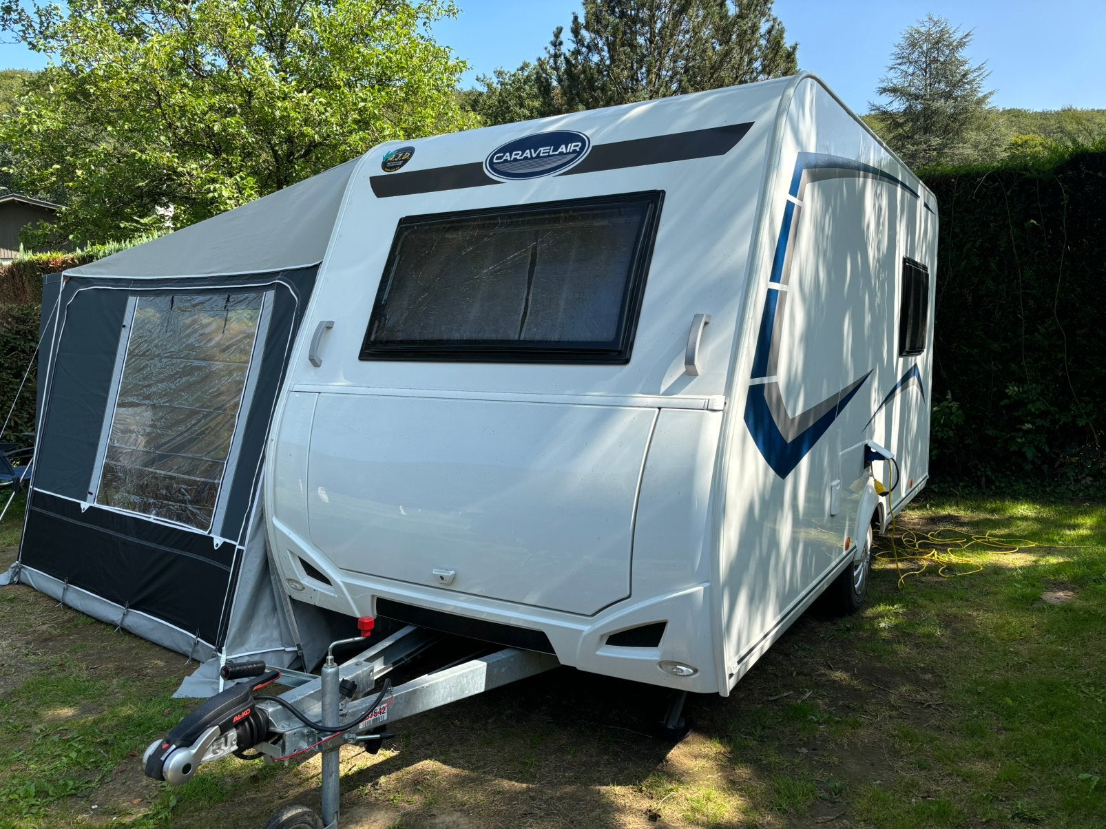 Caravane caravelzire 390 avec auvent et controle tech ok 28, Particulier, Douche, Caravelair