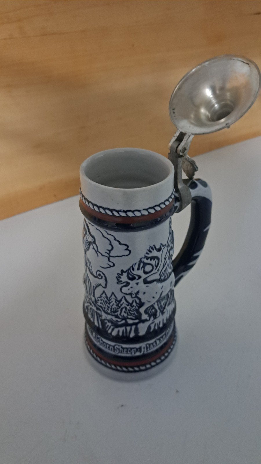 Antieke bierpot, Ophalen
