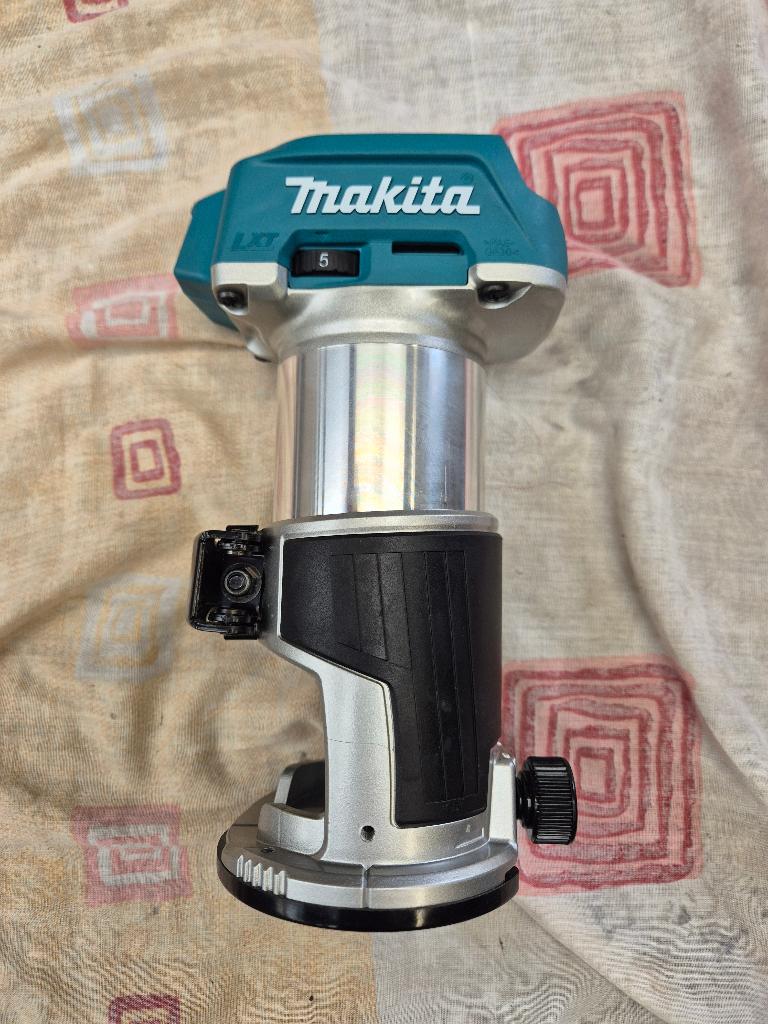 Makita 18v accu machine's +- 4 stuks TOPSTAAT, Bricolage & Construction, Outillage | Outillage à main, Comme neuf, Enlèvement