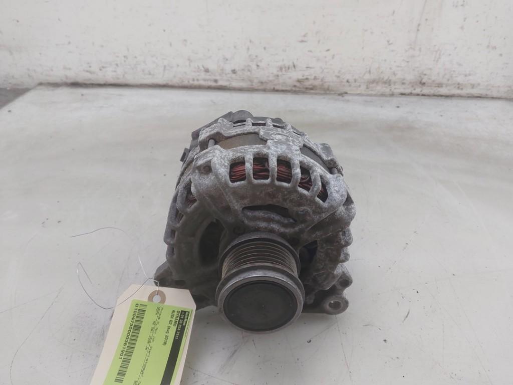 DYNAMO Audi Q2 (GAB / GAG) (01-2016/10-2020), Robert Bosch AG, Gebruikt, Audi, Robert-Bosch-Allee 1
74232  Abstatt, DE