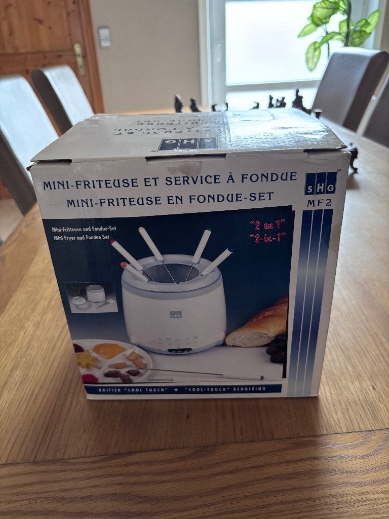 Nieuwe mini friteuse en fondue set, Electroménager, Enlèvement ou Envoi, Neuf, Électrique, Service à fondue
