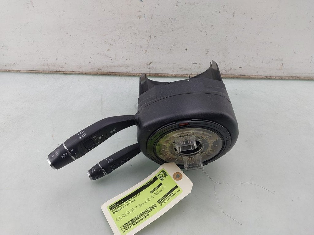 COMBISCHAKELAAR STUUR Mercedes-Benz GLA (156.9), Auto-onderdelen, Gebruikt, Mercedes-Benz, Dialog.mb@mercedes-benz.com, Mercedes-Benz AG