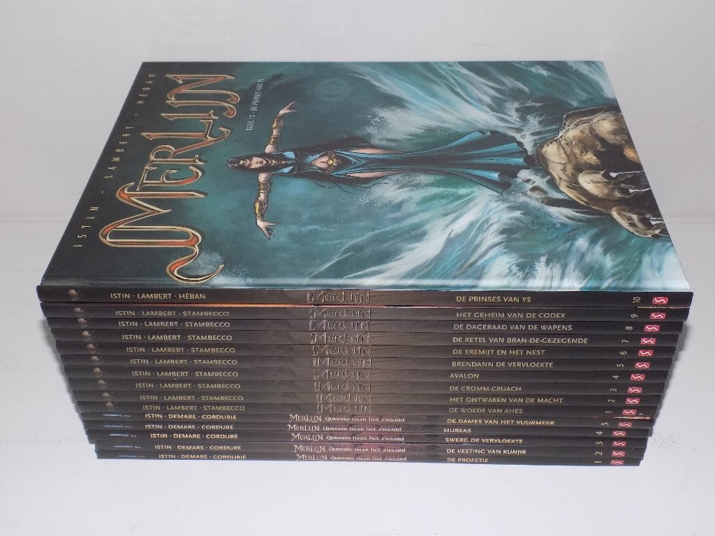 Merlijn ~ Complete serie HC''s 1 t/m 10 + Queeste 1 t/m 5, Boeken, Complete serie of reeks, Verzenden, Zo goed als nieuw