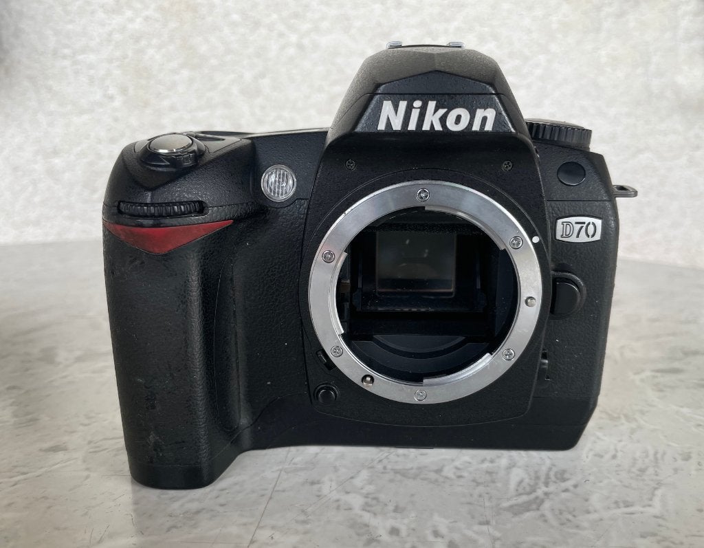 Nikon D70 (voor onderdelen), Audio, Tv en Foto, Spiegelreflex, Ophalen of Verzenden, Niet werkend, Nikon