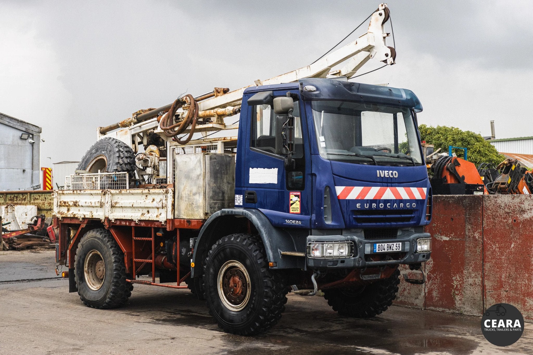 Iveco Eurocargo 140E24 4x4 CME55 DRILL RIG 88.000 KM, Auto's, Iveco, Overige brandstoffen, Bedrijf, Te koop