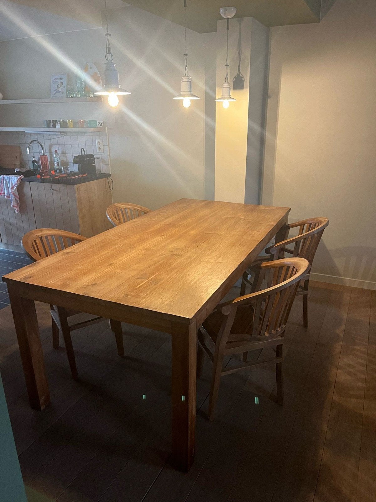 Tafel met 6 stoelen, Enlèvement