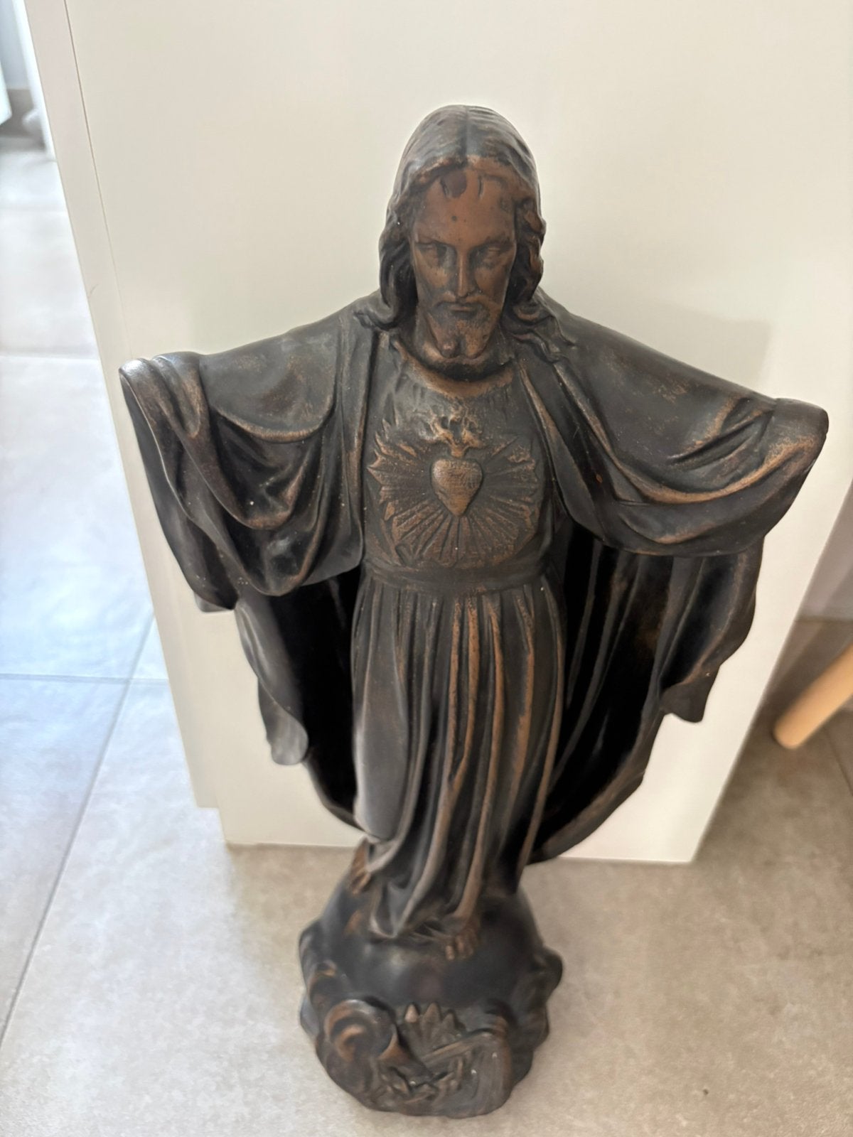 Statuette du CHRIST (53 cm), Enlèvement