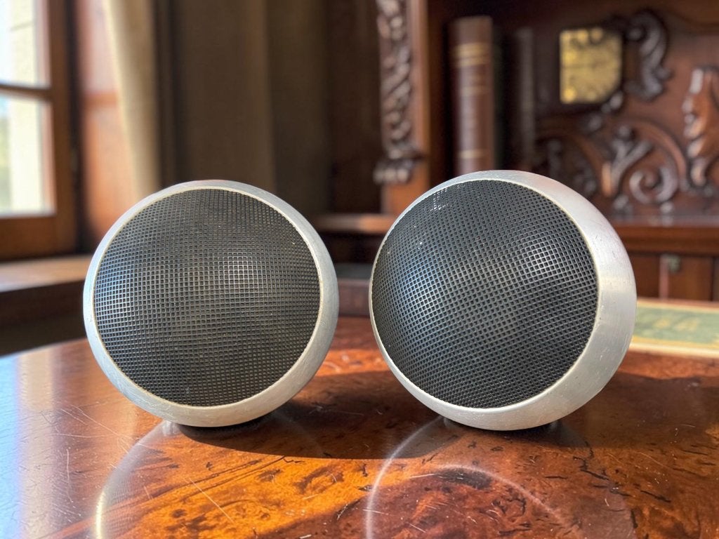 Set van 2 vintage bolvormige Grundig Box 110 speakers, Audio, Tv en Foto, Ophalen