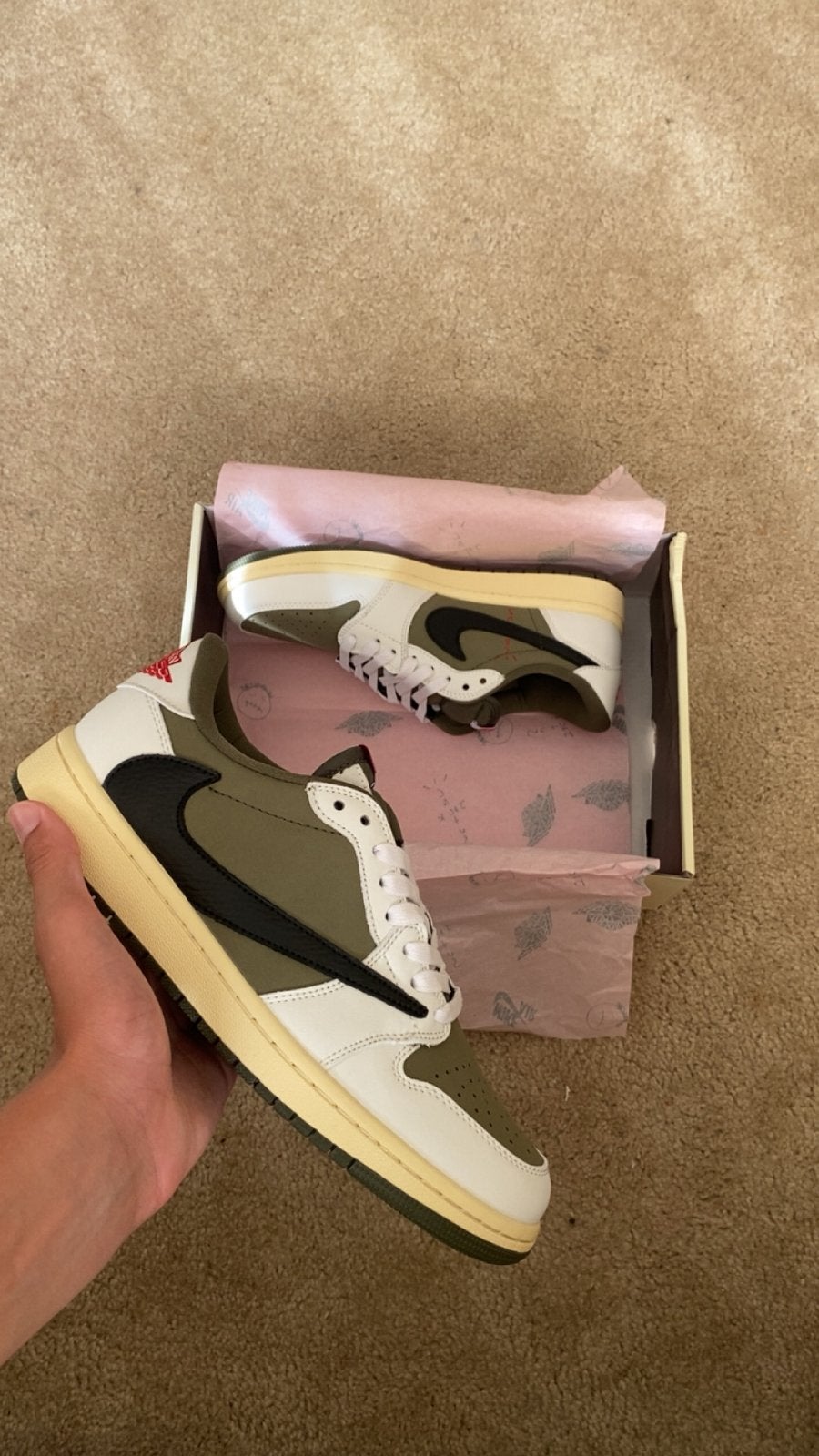 Nike Air Jordan 1 Low x Travis Scott Olive  – Maat 43, Kleding | Heren, Schoenen, Zo goed als nieuw, Ophalen