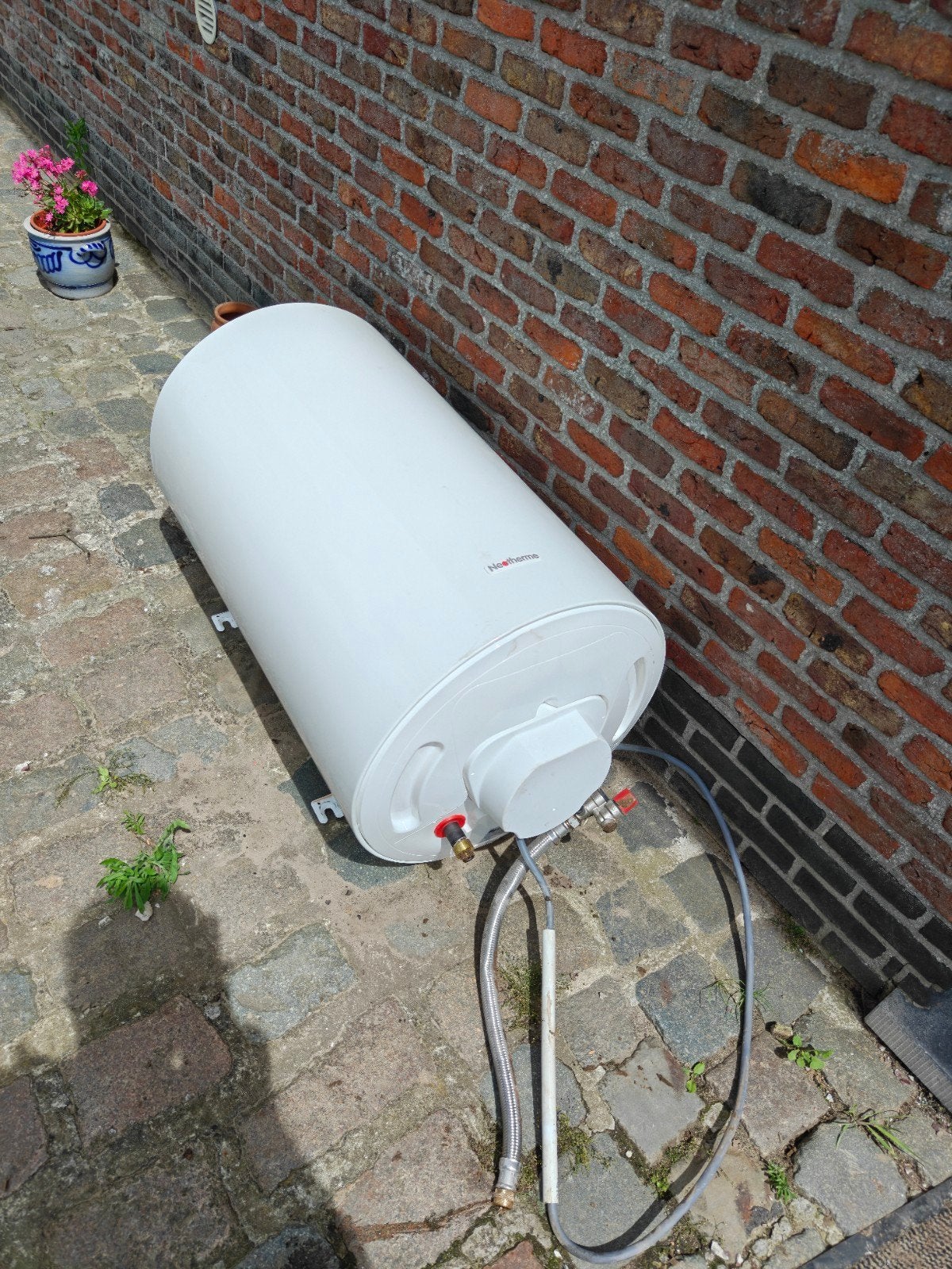 elektrische wand boiler Neotherme NEO 150 VERT 560 STEA MO, 100 liter of meer, Ophalen, Zo goed als nieuw, Boiler