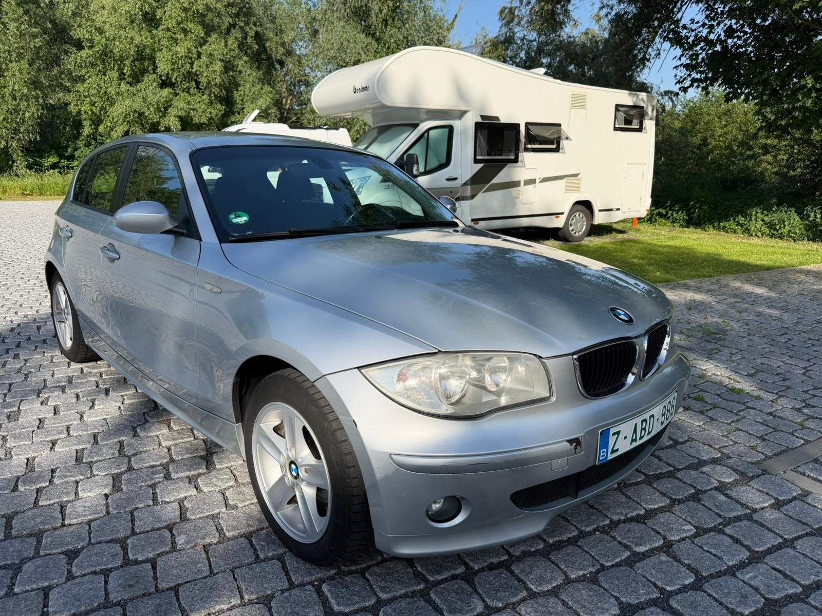 BMW 116 I BENZINE EURO4 12/2006 187.000KM BLANCO GEKEURD AIR, Autos, BMW, Entreprise, 5 portes, Tissu, Euro 4
