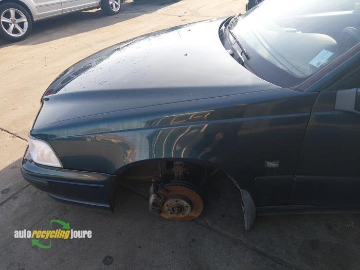 Aile avant gauche d'un Volvo V70 (412-21), -, -, 3 mois de garantie, -
