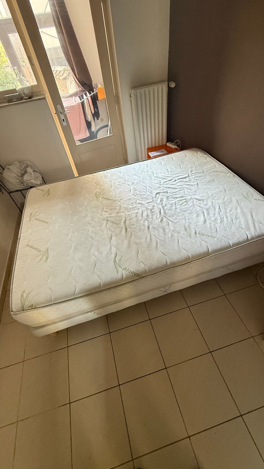 Matelas à donner, lit double - 140cm, Ophalen, Zo goed als nieuw, Matras