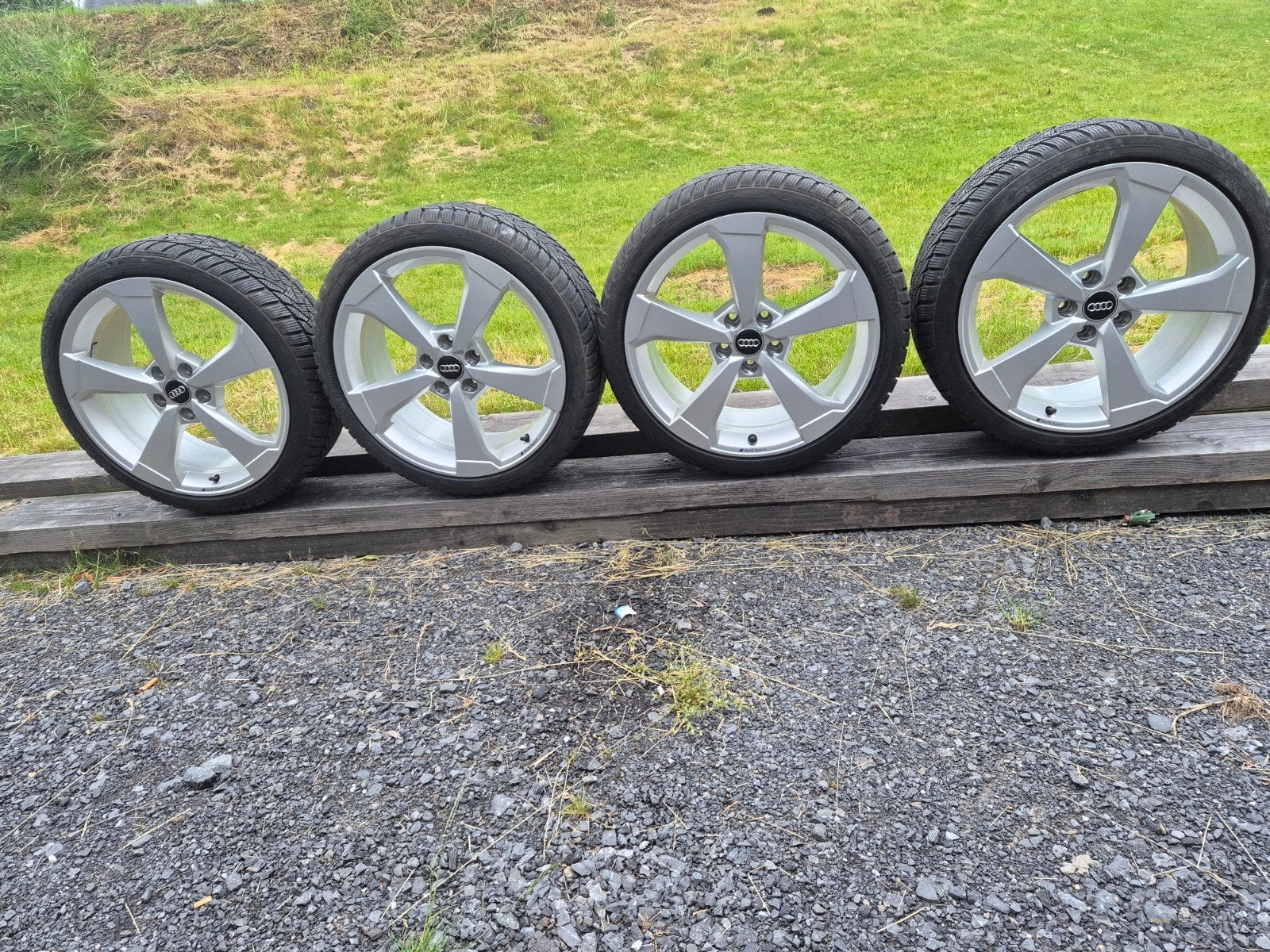 Jantes ORIGINE Audi Rotor 19" AUDI SPORT + Pneus Hiver, Autos : Pièces & Accessoires, Pneus & Jantes, Pneus et Jantes, Pneus hiver