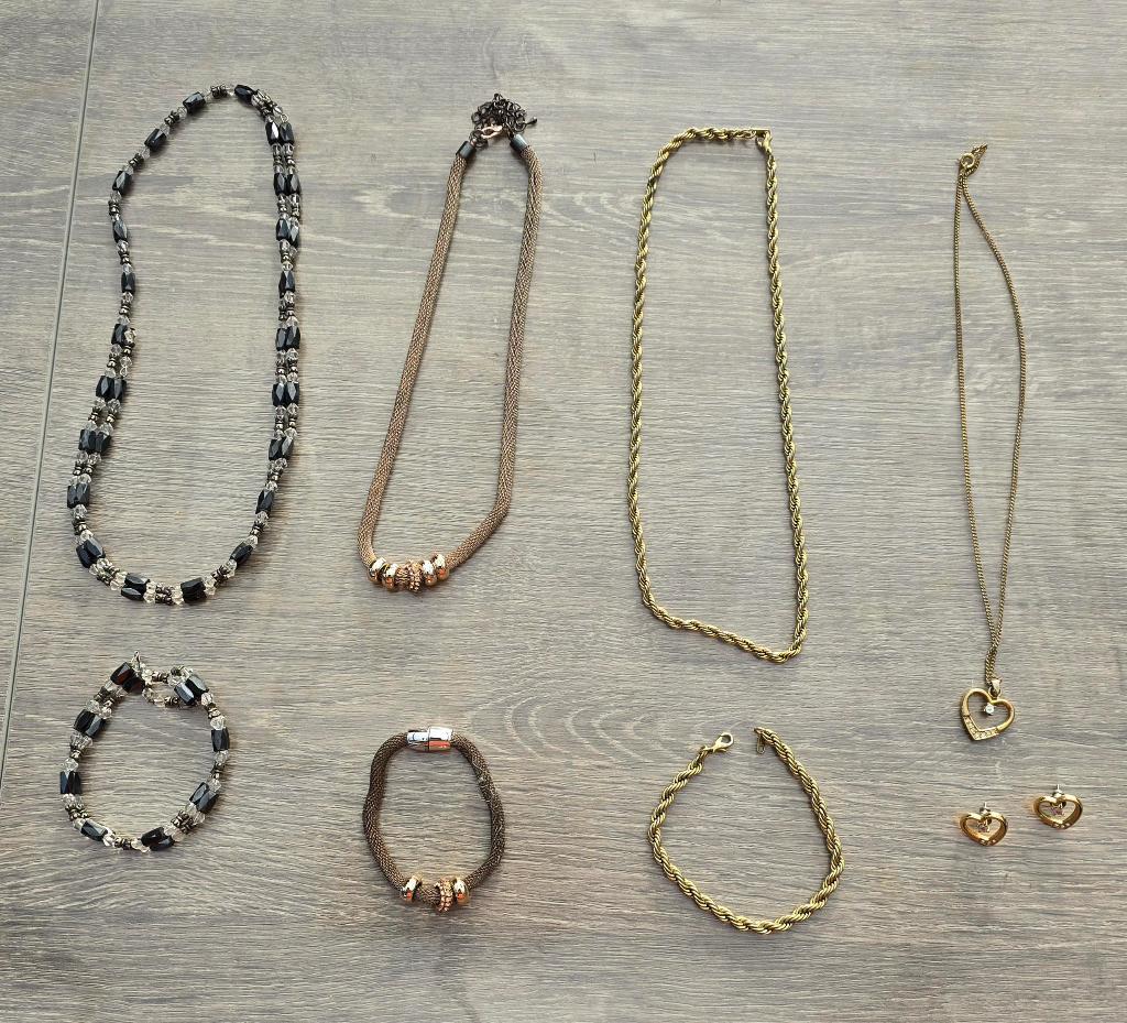 Juwelen ketting + armband/oorringen, Ophalen, Gebruikt