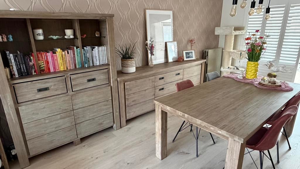 Dressoir, bar kast en tafel - Henders & Hazel. Massief hout, Huis en Inrichting, Complete inboedels, Ophalen