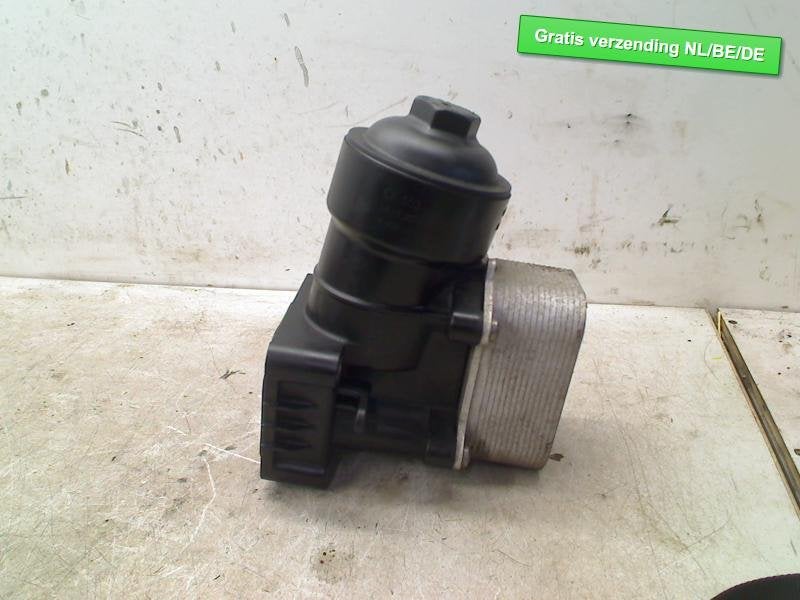 OLIEKOELER + HUIS Volkswagen Golf VI (5K1) (03L117021B), Volkswagen, Volkswagen AG, Utilisé, Kundenbetreuung@volkswagen.de