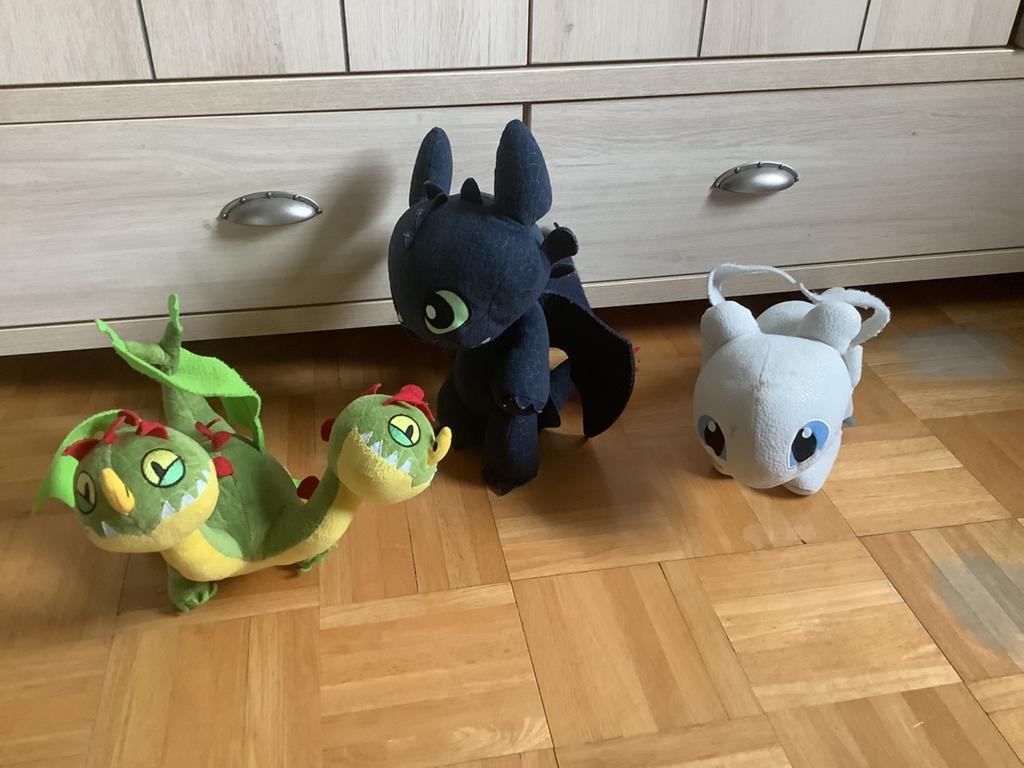3 knuffels ‘ Hoe tem je een draak’, Kinderen en Baby's, Speelgoed | Actiefiguren, Ophalen of Verzenden, Zo goed als nieuw