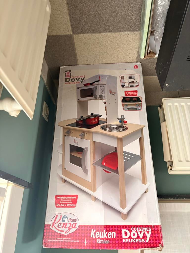 Te Koop: Nieuw Speelgoedkeukentje Van Dovy Keukens, Ophalen, Zo goed als nieuw