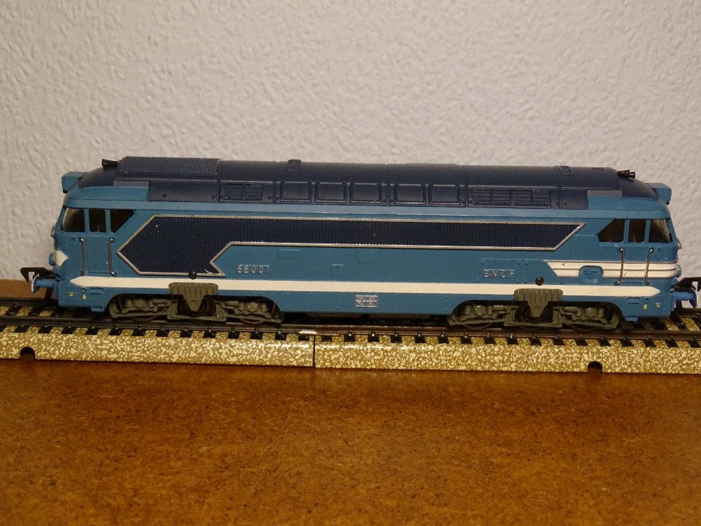 Fleischmann 4280 Locomotief SNCF 68001, Hobby en Vrije tijd, Modeltreinen | H0, Ophalen of Verzenden, Zo goed als nieuw, Locomotief