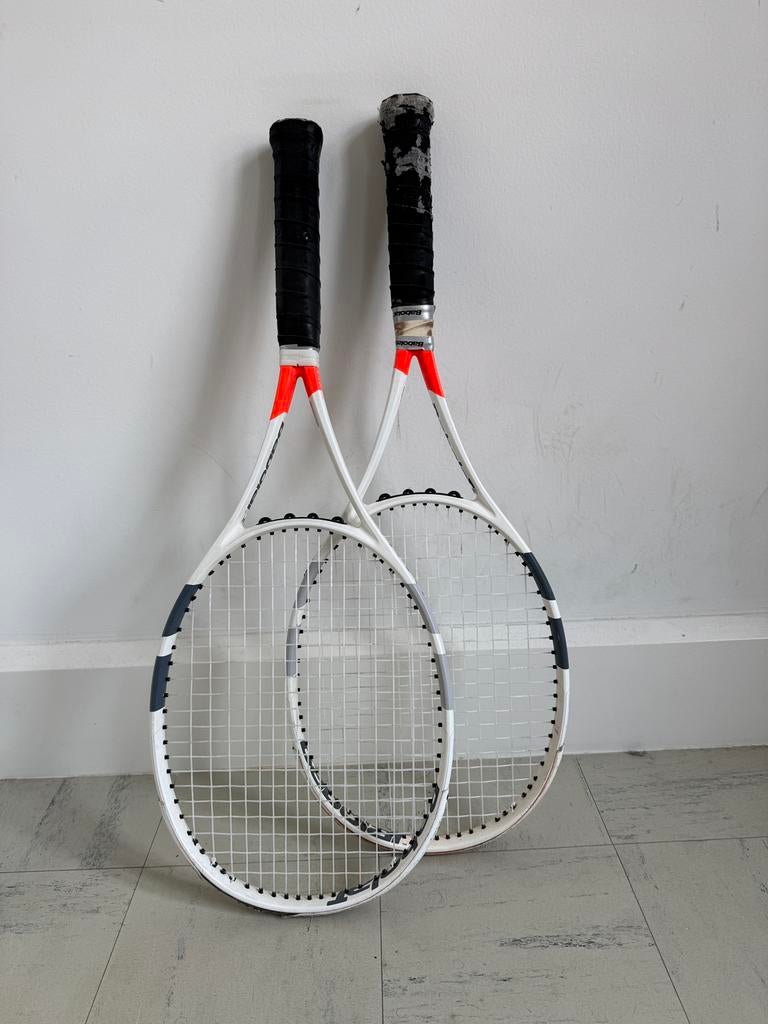 2x babolat pure strike team te koop, Sport en Fitness, Tennis, Ophalen, Zo goed als nieuw, Babolat