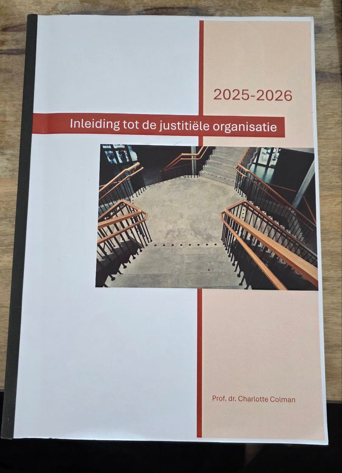 inleiding tot de justitiële organisatie, Ophalen of Verzenden, Zo goed als nieuw, Charlotte colman