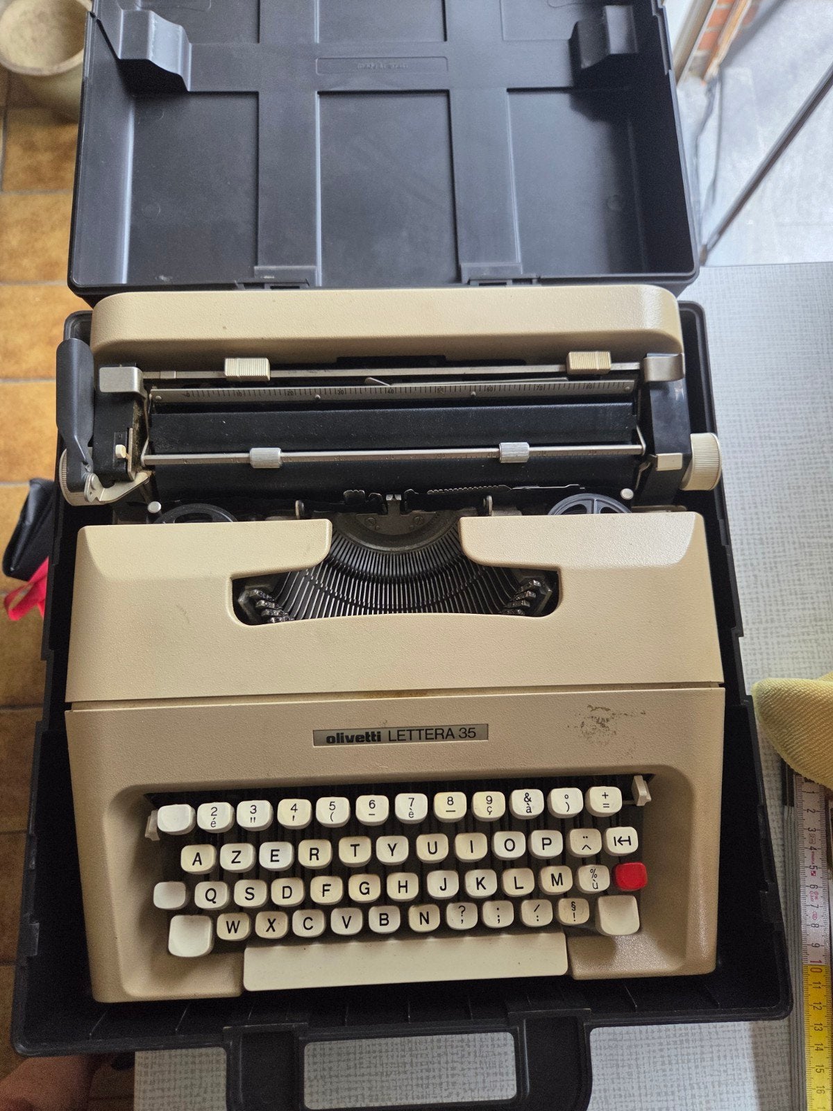 vintage Olivetti typemachine, Diversen, Ophalen