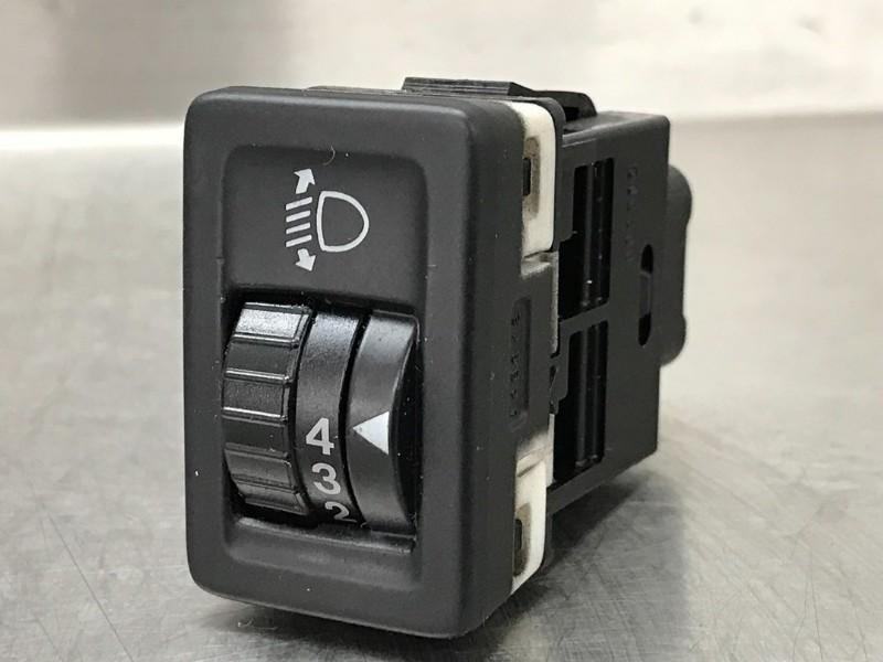 KOPLAMP IHV SCHAKELAAR Swift (ZA / ZC / ZD) (|0823SD|), Gebruikt, Suzuki