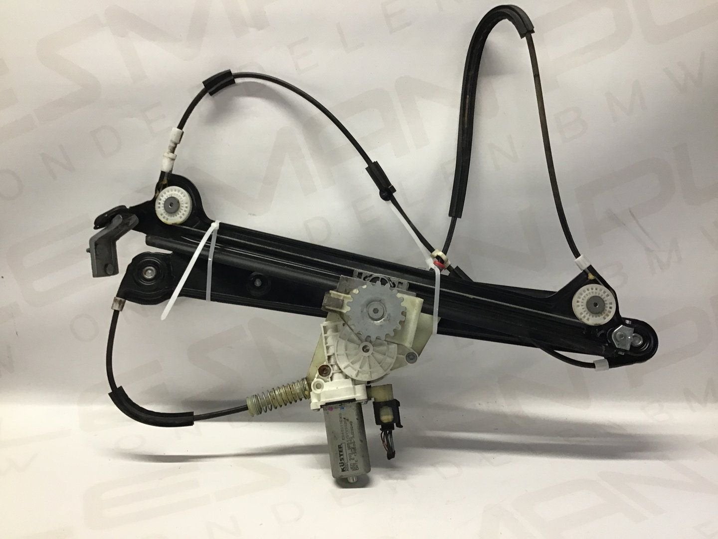 Raammechanisme links BMW E81 6978845, -, Utilisé, -, Enlèvement ou Envoi