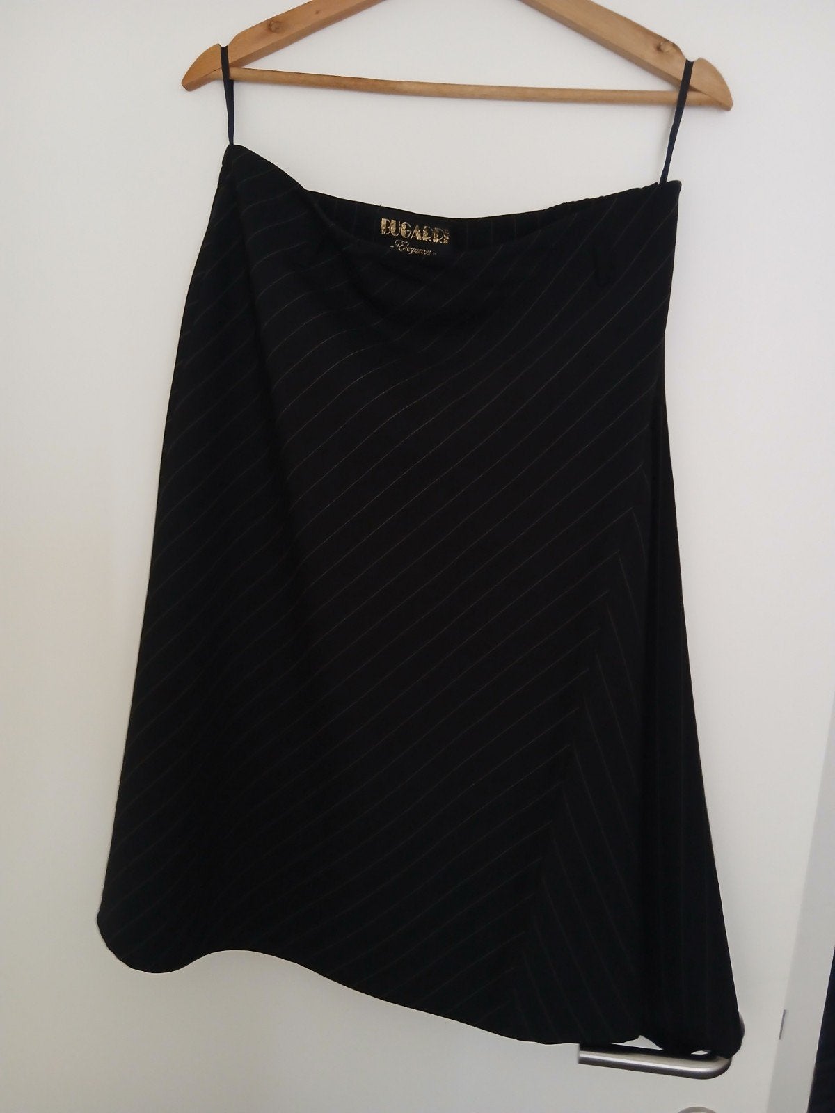 rok merk Bugatti elegance, Enlèvement ou Envoi, Bugatti, Sous le genou, Noir