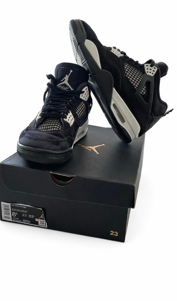 Air Jordan 1 mid, Kleding | Heren, Schoenen, Zo goed als nieuw, Sneakers, Zwart, Verzenden