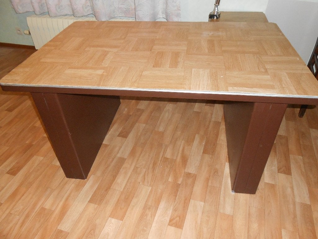 Kinder bureau, Huis en Inrichting, Ophalen, Gebruikt, Metaal
